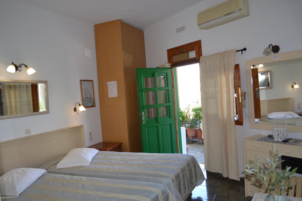 Studios Flora Manos Platys Gialos  Dış mekan fotoğraf
